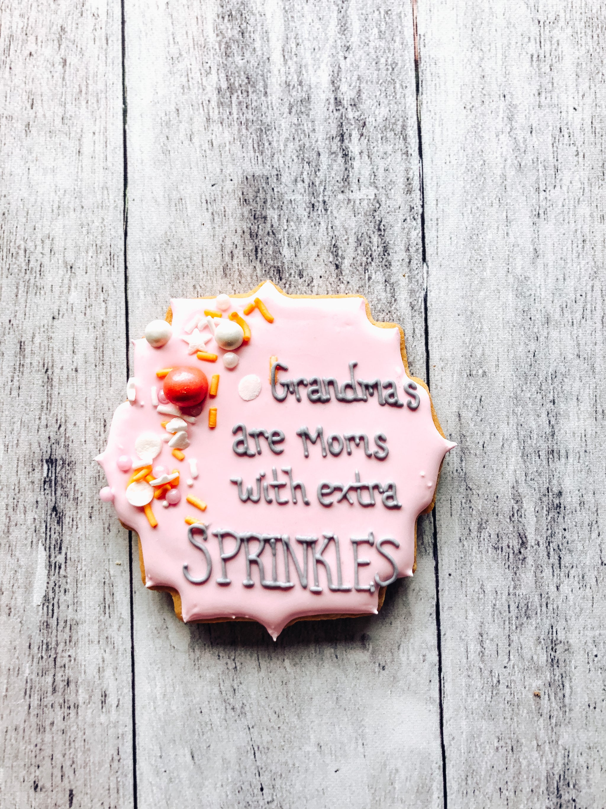 Sprinkle Grandma Cookie