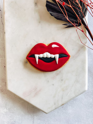 Vampire Lips Cookie